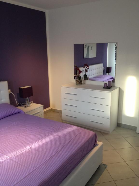 Perla Del Lago Rent Apartments Sirmione Exterior photo